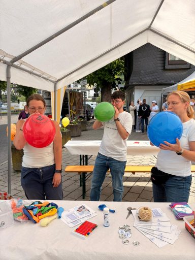 Impressionen vom Stand des Kinderschutzbundes Kreisverband Cochem-Zell e. V. auf dem Kinderfest Cochem (10.05.2026)