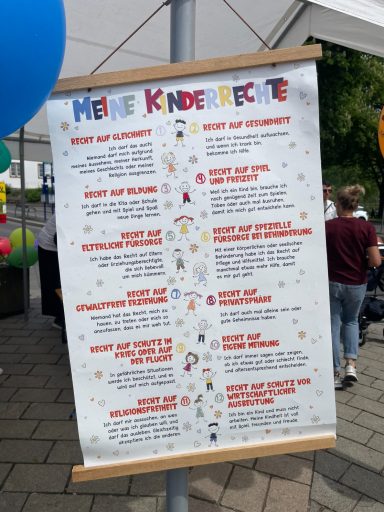 Impressionen vom Stand des Kinderschutzbundes Kreisverband Cochem-Zell e. V. auf dem Kinderfest Cochem (10.05.2026)